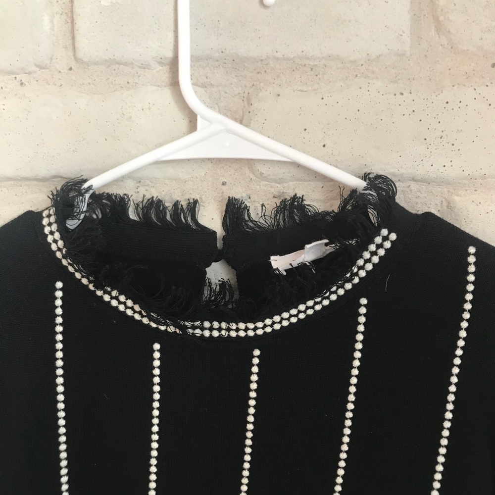 🥳HP🥳THML Black Short Sleeve White Dots Tassels L - Picture 5 of 12